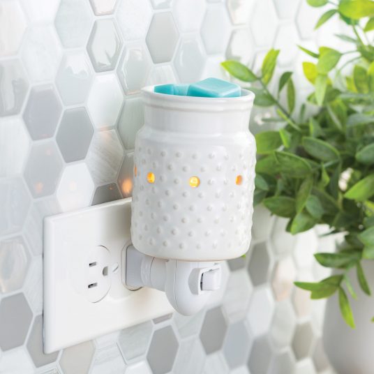 003-White Hobnail Pluggable Melter